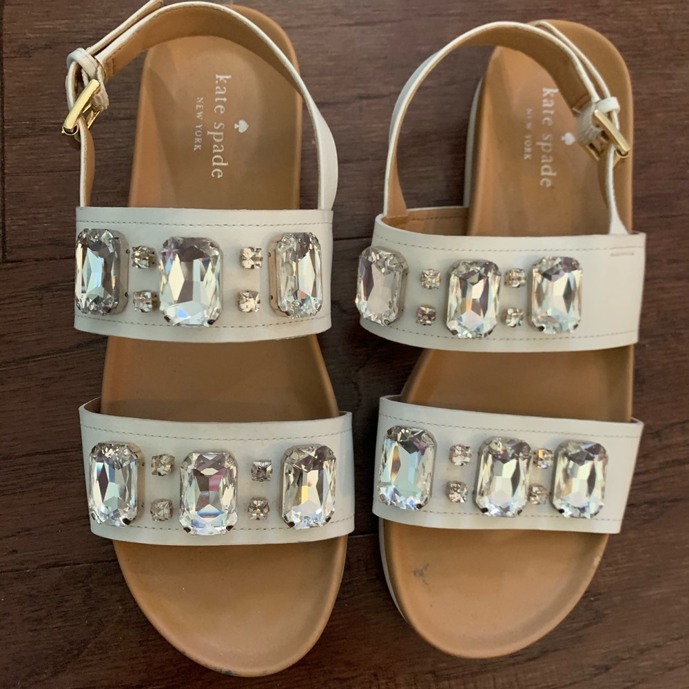 Kate Spade 7.5 White rhinestone footbed sandals
